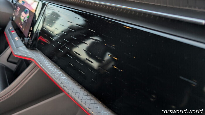 La Jeep Wagoneer S del 2026 è veloce, confortevole e porta lo stemma sbagliato | Recensione | Carscoops